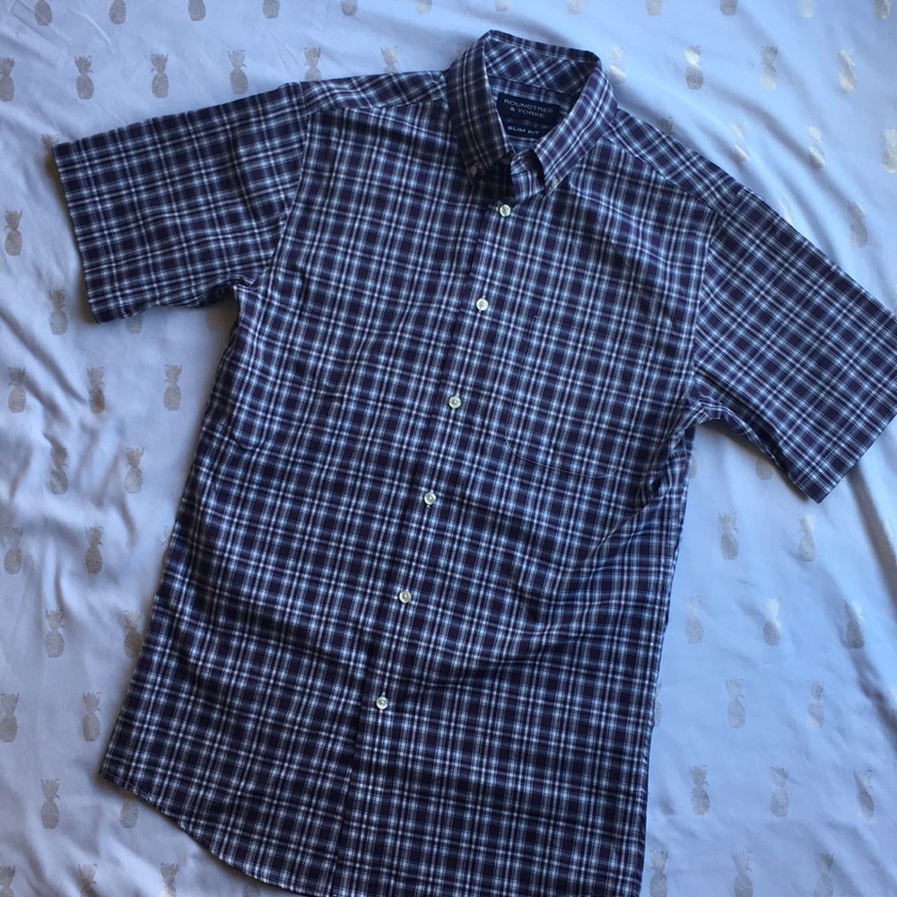 ✨Like New✨ Slim fit button-up